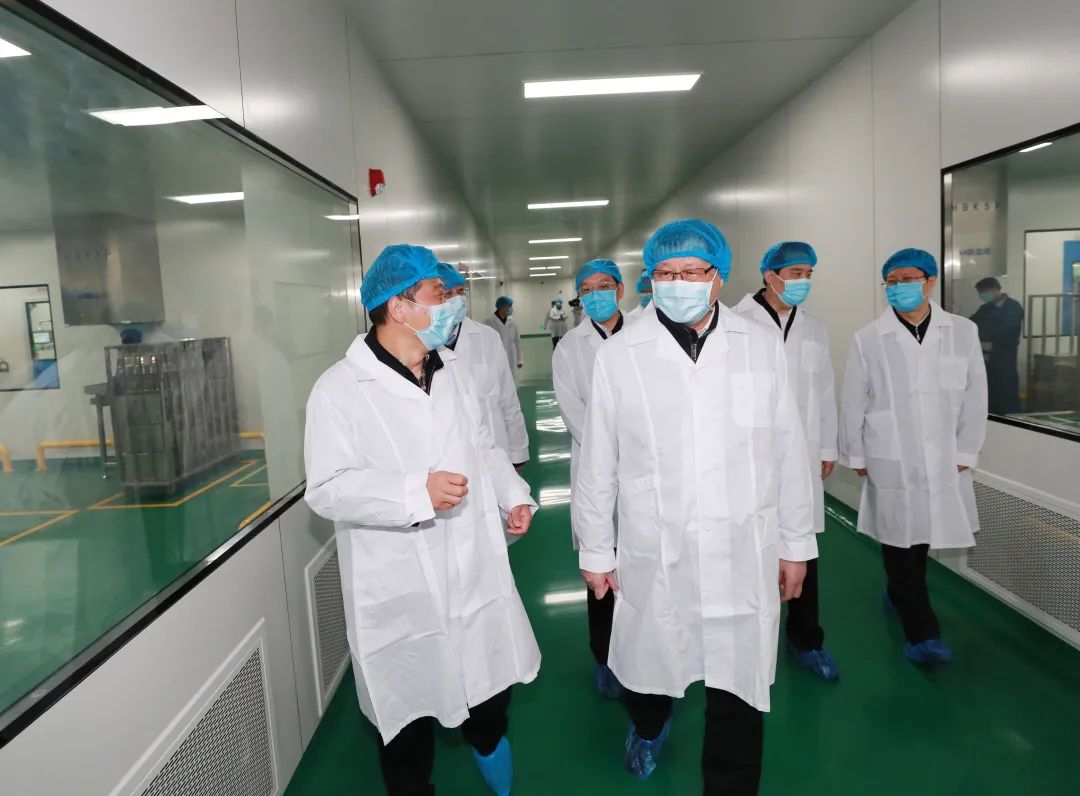 省委書記應勇蒞臨湖北天藥藥業察看復工復產情況